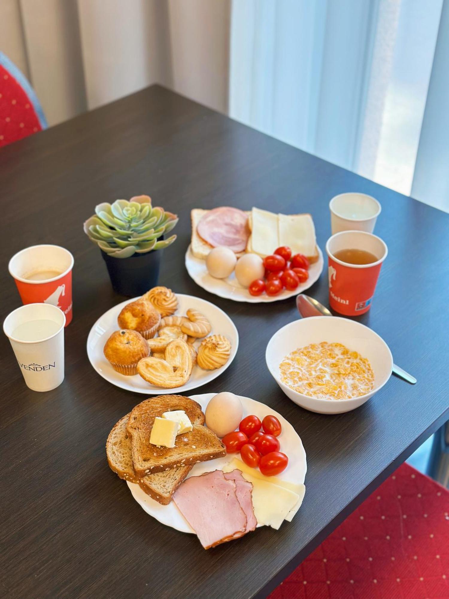 Bella Riga Hotel With Self-Check In エクステリア 写真